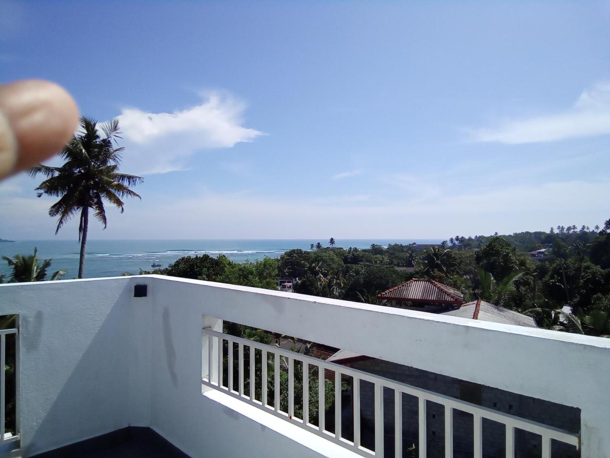 The Moose Weligama Bed & Breakfast Exterior photo